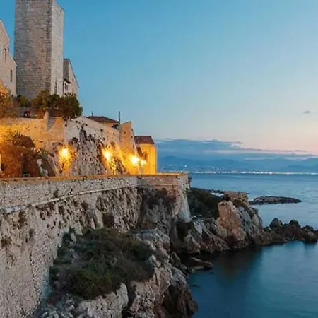 Holiday home Maison De Vieille Vue Antibes